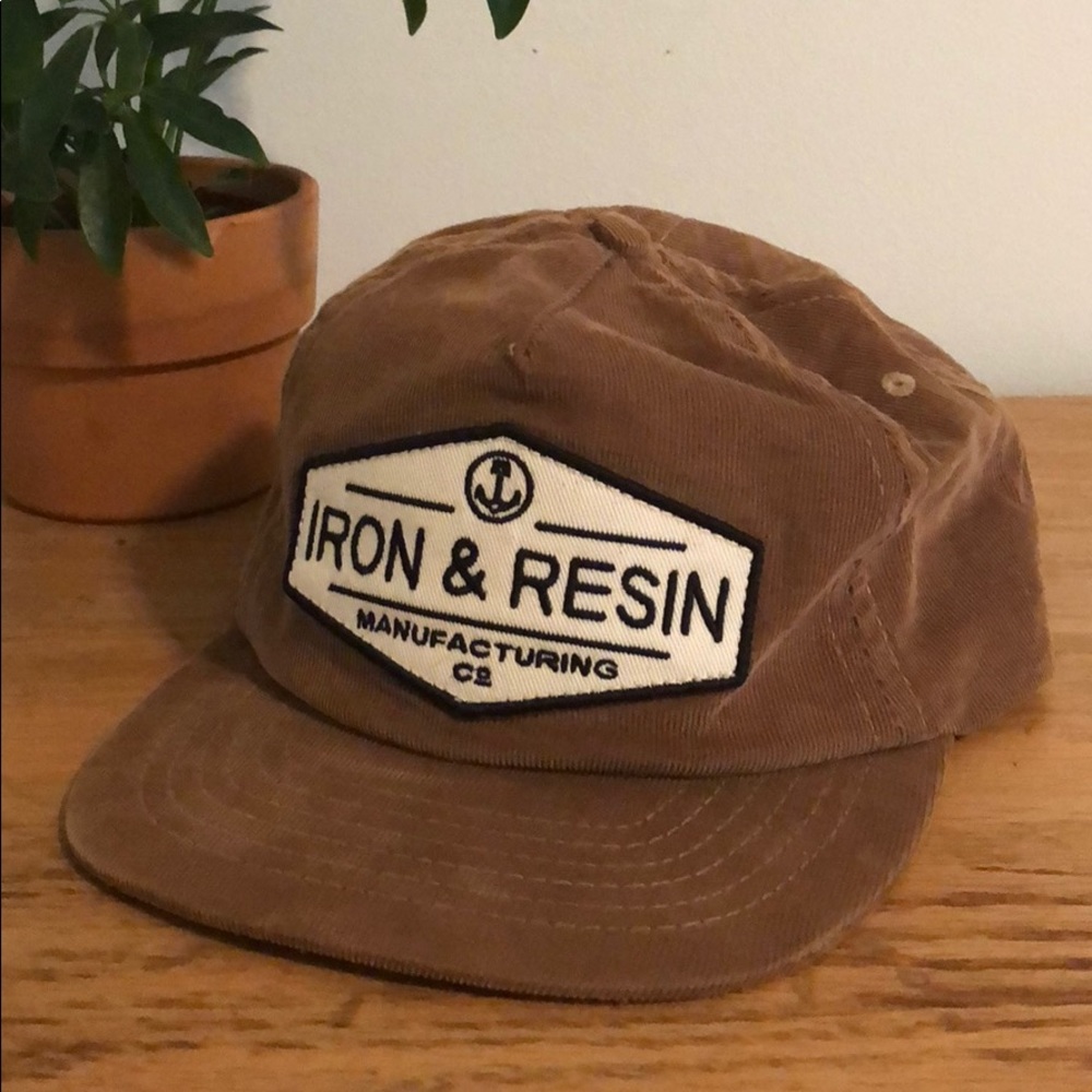 Light brown Iron and Resin Trucker Hat